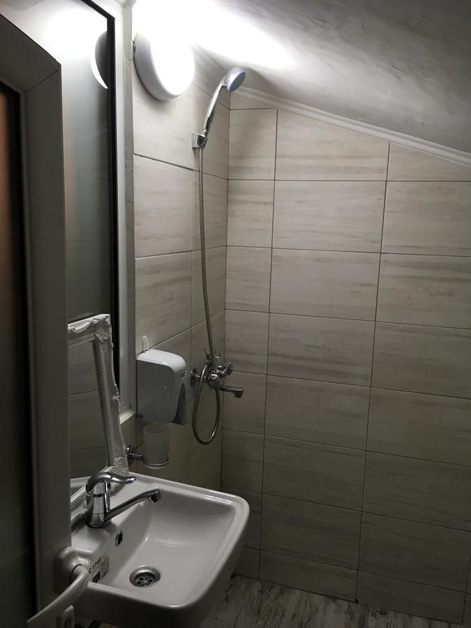White Guest House 2 Karlowo Exterior foto